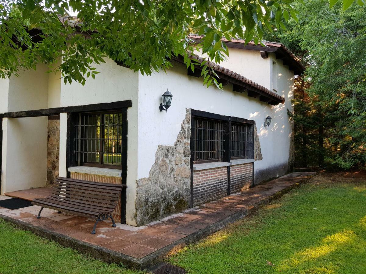 Esencia De Gredos Ramacastanas Exterior foto